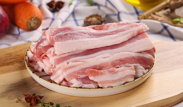 買豬肉，只要見到這三種情況，千萬繞著走，再便宜也別買